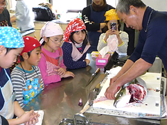 手元に気をつけて挑戦